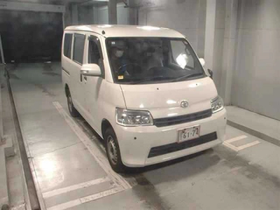 TOYOTA TOWN ACE VAN