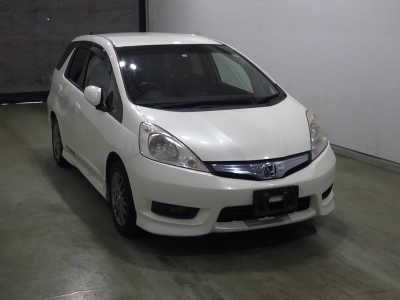 HONDA FIT SHUTTLE