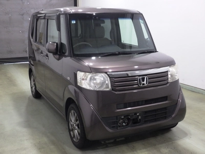 HONDA N BOX +