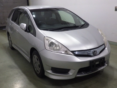 HONDA FIT SHUTTLE