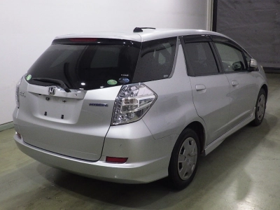 HONDA FIT SHUTTLE