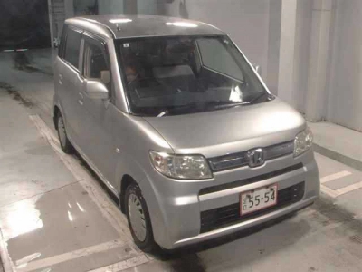 HONDA ZEST