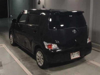 TOYOTA BB