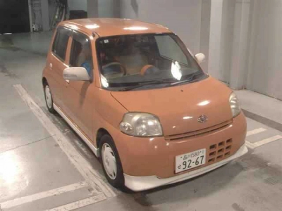 DAIHATSU ESSE