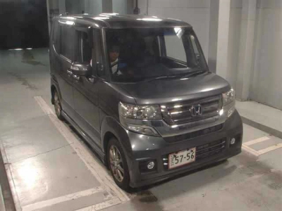 HONDA N BOX CUSTOM