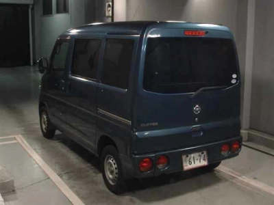 NISSAN CLIPPER VAN