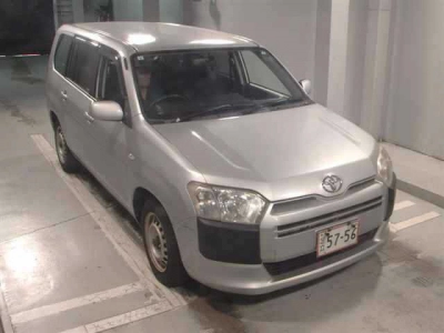 TOYOTA SUCCEED VAN