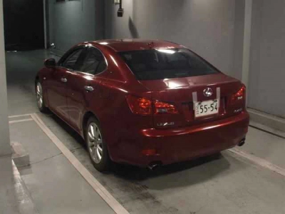 LEXUS IS
