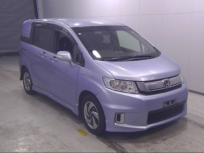 HONDA FREED SPIKE