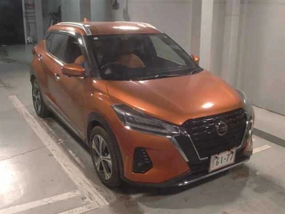 NISSAN KICKS