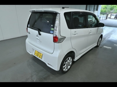 MITSUBISHI EK CUSTOM