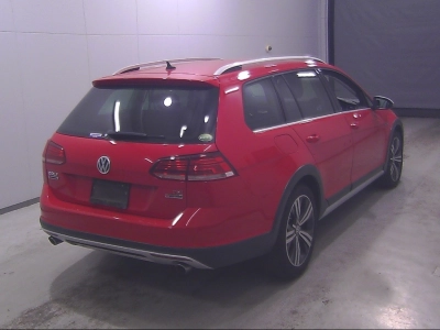VOLKSWAGEN GOLF WAGON