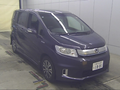 HONDA FREED SPIKE