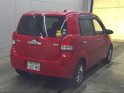 TOYOTA PORTE