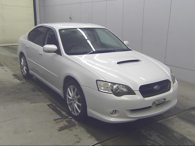 SUBARU LEGACY B4