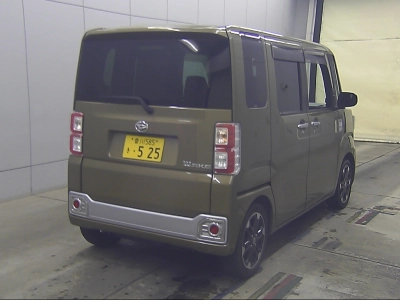 DAIHATSU WAKE