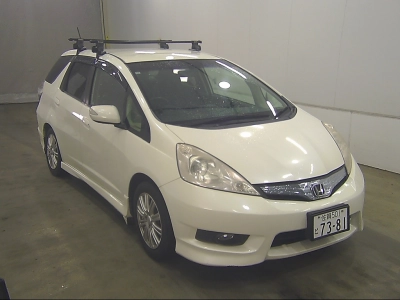 HONDA FIT SHUTTLE