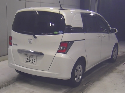 HONDA FREED SPIKE