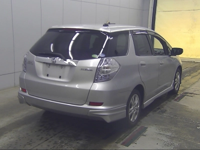 HONDA FIT SHUTTLE