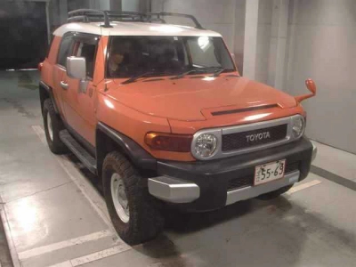 TOYOTA FJ CRUISER