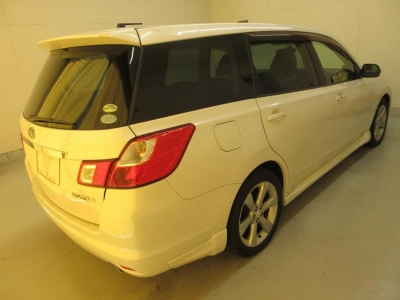 SUBARU EXIGA
