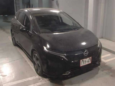 NISSAN AURA