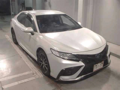 TOYOTA CAMRY