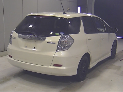 HONDA FIT SHUTTLE