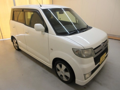 HONDA ZEST