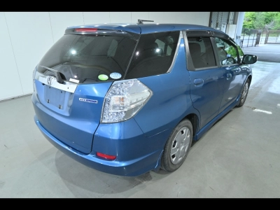 HONDA FIT SHUTTLE