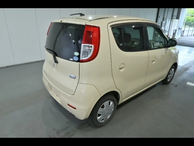 SUZUKI MRWAGON