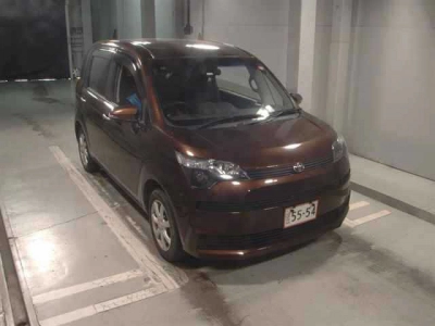 TOYOTA SPADE