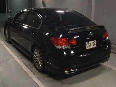 SUBARU LEGACY B4