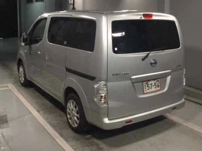 NISSAN E-NV200 WAGON