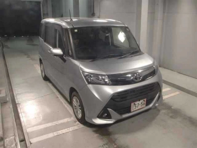 TOYOTA TANK