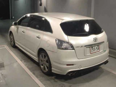 TOYOTA MARK X ZIO