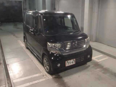 HONDA N BOX CUSTOM