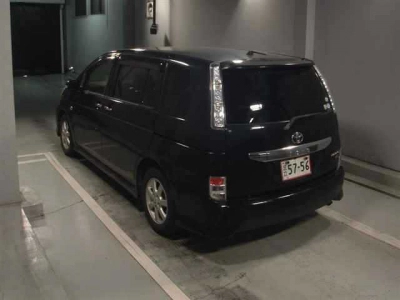 TOYOTA ISIS