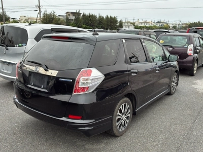 HONDA FIT SHUTTLE