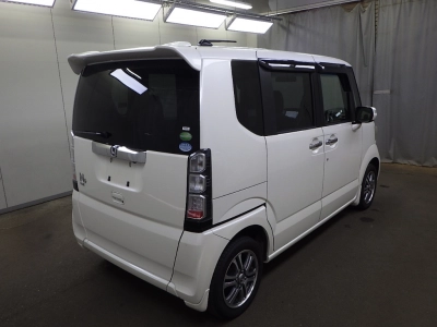 HONDA N BOX +