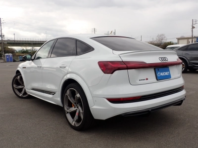 AUDI E-TRON S SPORTBACK