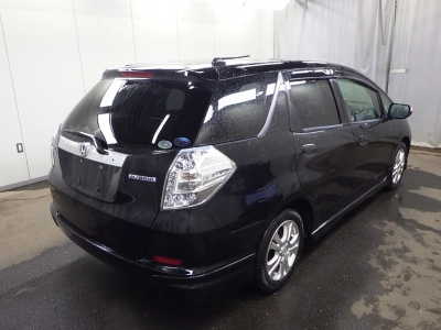 HONDA FIT SHUTTLE