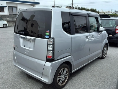 HONDA N BOX +