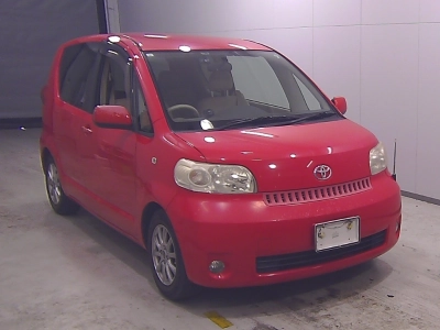 TOYOTA PORTE