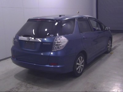 HONDA FIT SHUTTLE