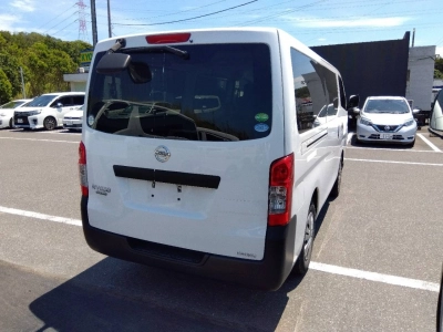 NISSAN NV350 CARAVAN