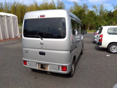 NISSAN NV100 CLIPPER
