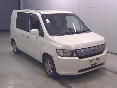 HONDA MOBILIO SPIKE
