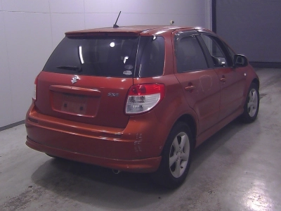 SUZUKI SX4