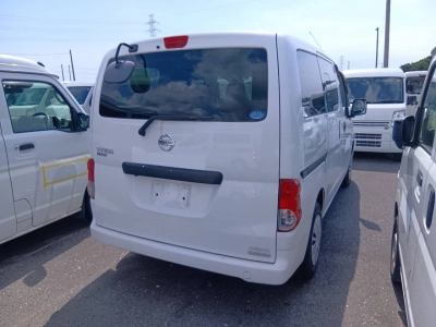 NISSAN NV200 VANETTE VAN
